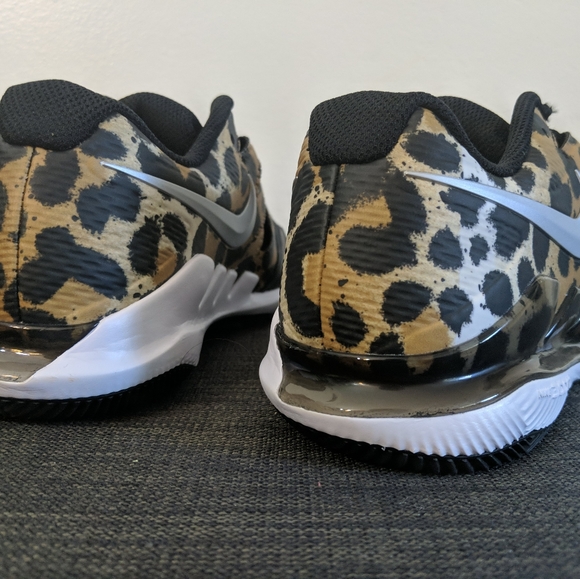 Nike Air Zoom Vapor X HC Tennis Shoes - Picture 4 of 5